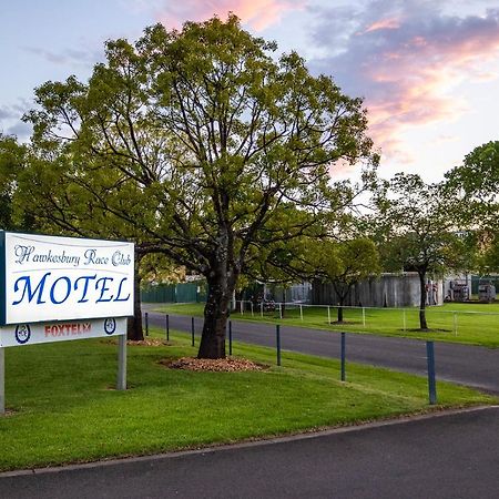 Hawkesbury Race Club Motel Windsor Exteriör bild